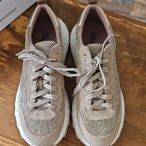Aqua College Luster Taupe Waterproof Lace-Up Sneaker - Size 8.5